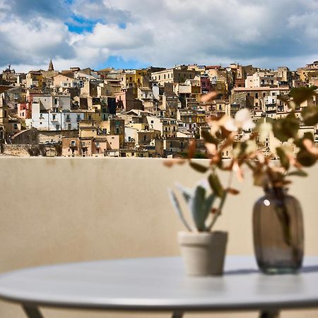 La Terrazza Sul Barocco Bed and Breakfast Ragusa Exteriör bild